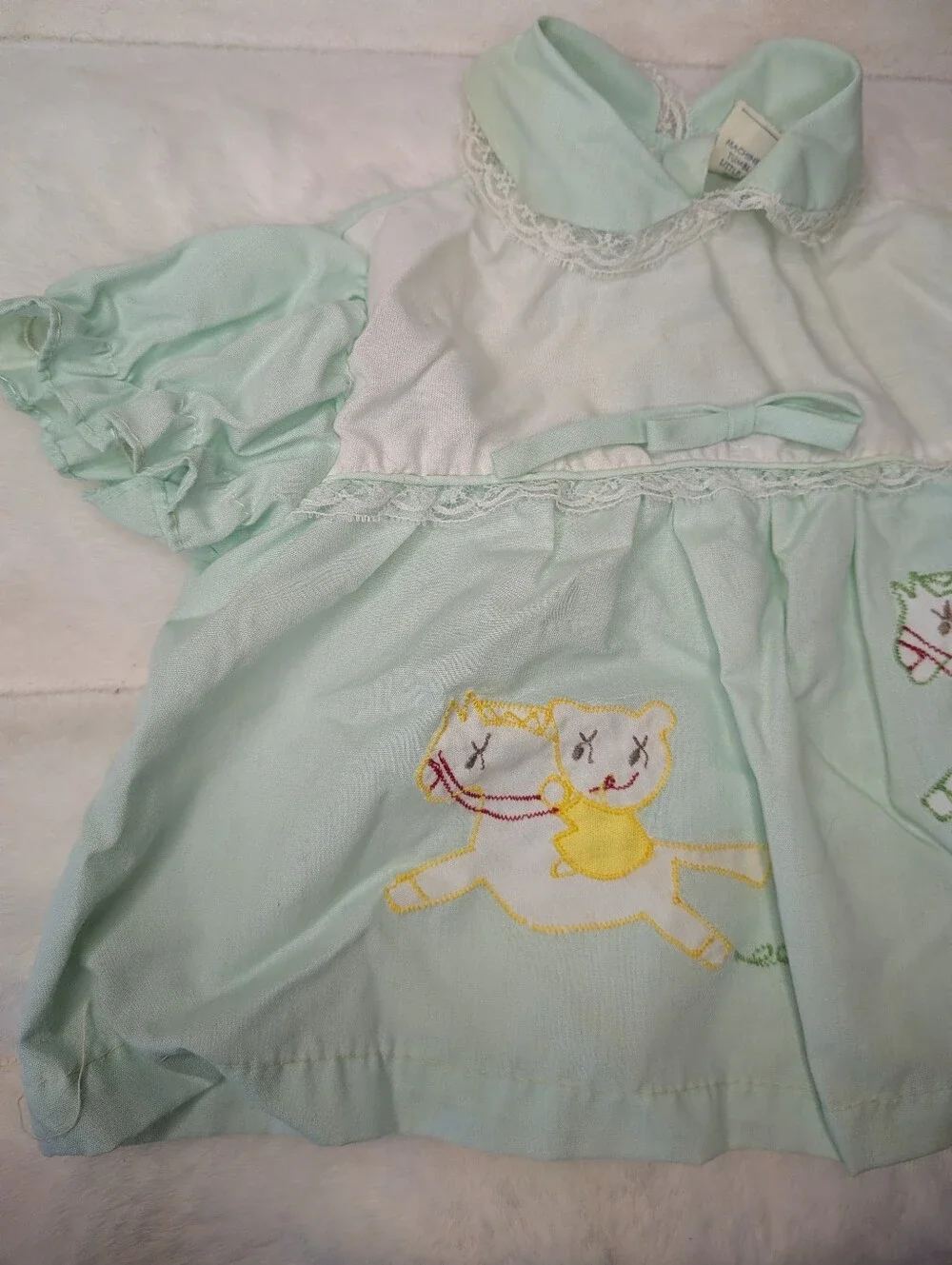 Vtg 1980s Infant 2 Piece Embroidered Set 0-6 Month